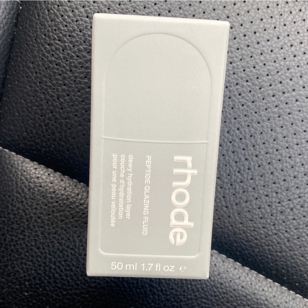 🌀 RHODE 🌀 Peptipe Glazing Fluid